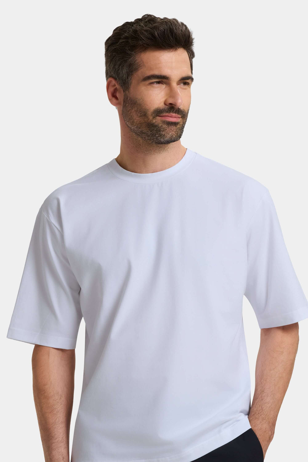 #color_White