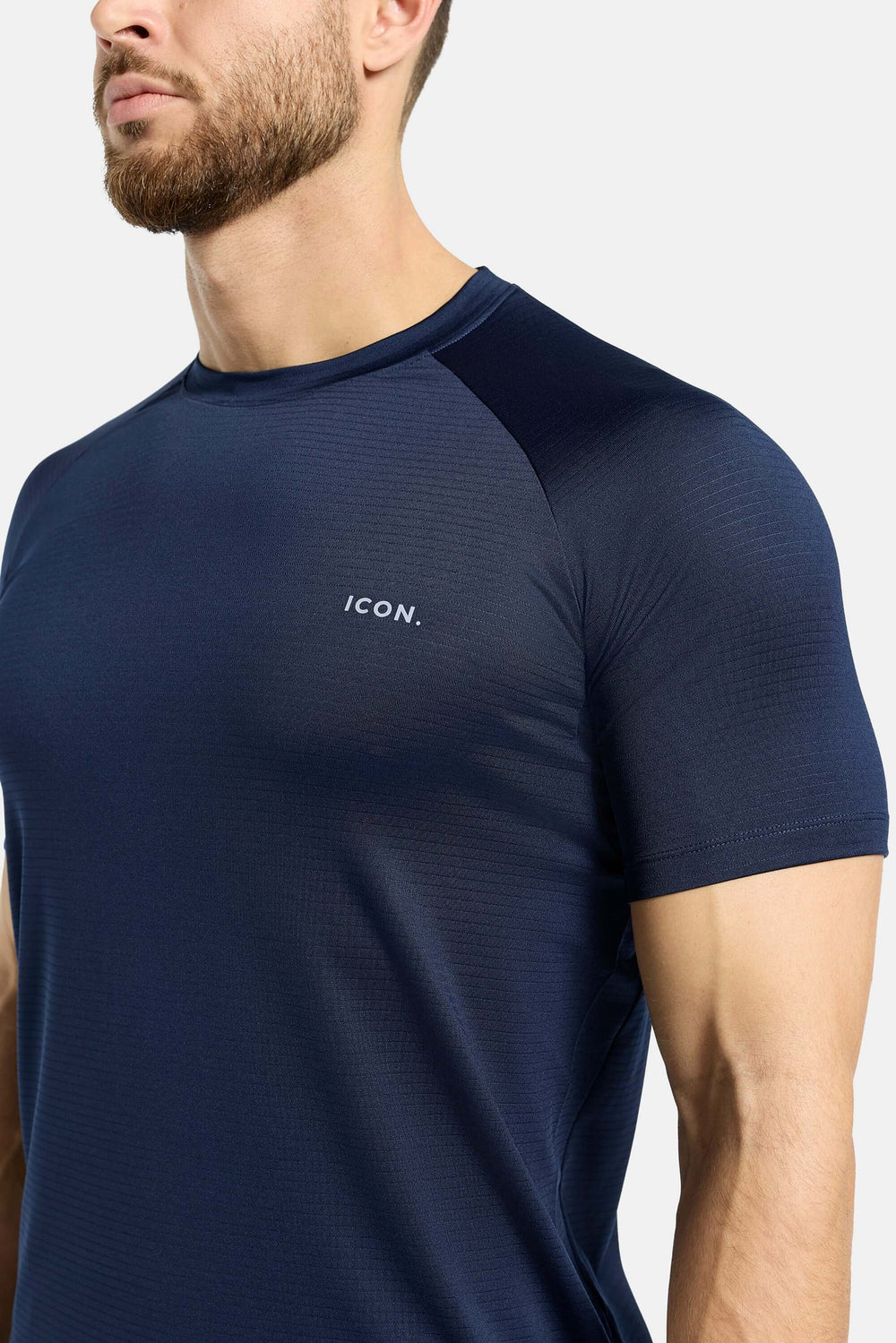 THE ACTIVE SLIM T-SHIRT