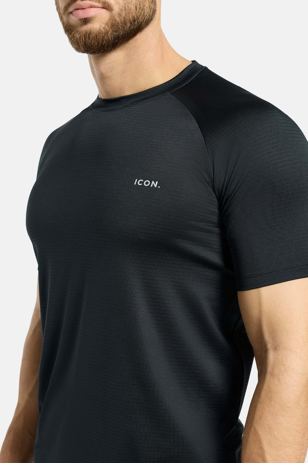 THE ACTIVE SLIM T-SHIRT
