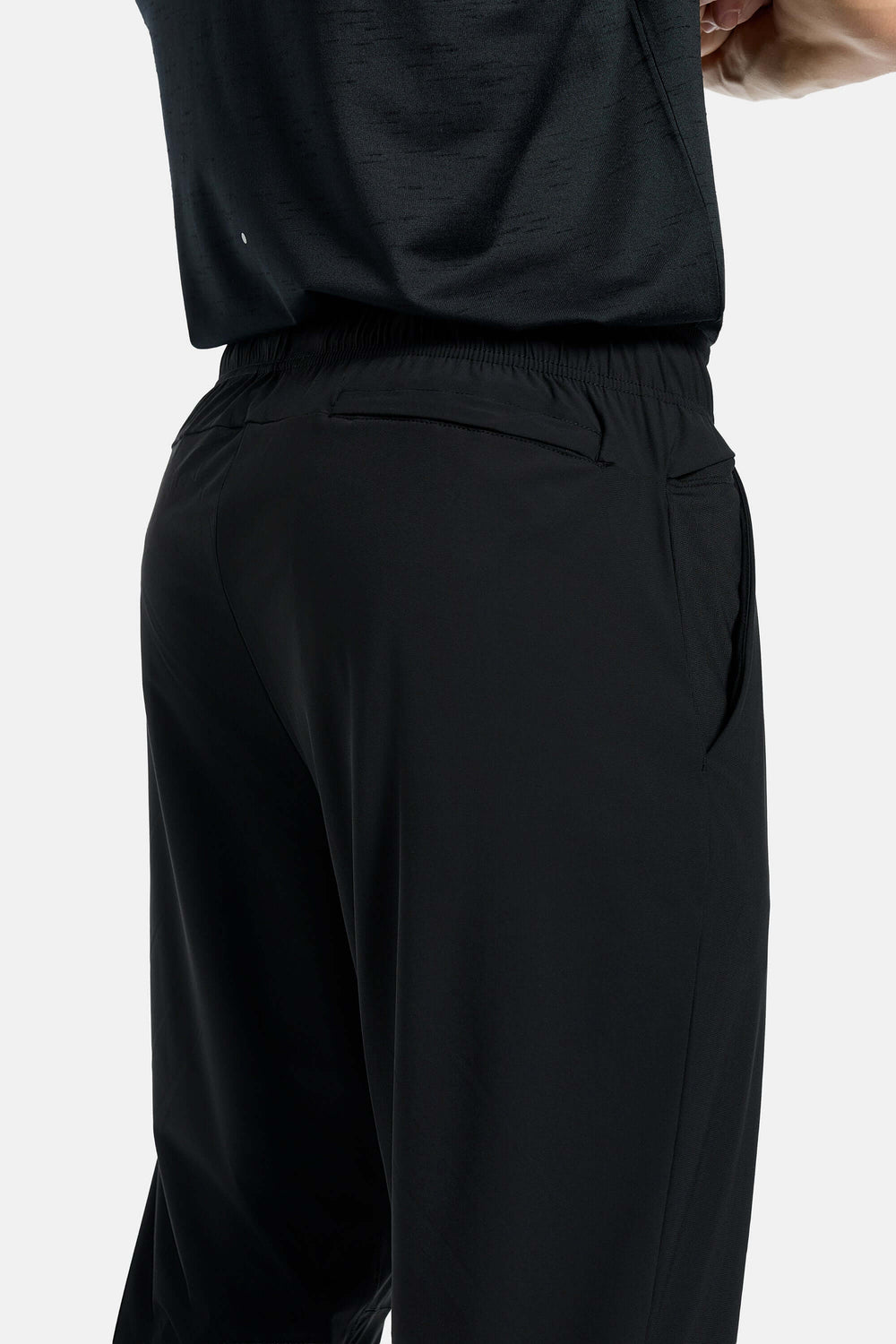 THE ACTIVE TRACK PANTS