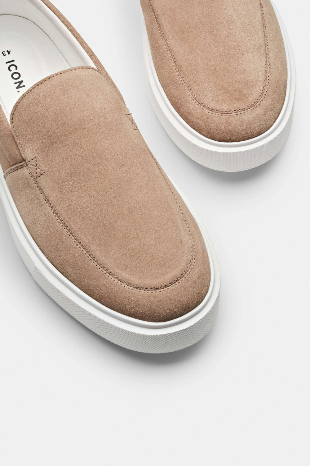THE CLASSIC SUEDE SLIP ON