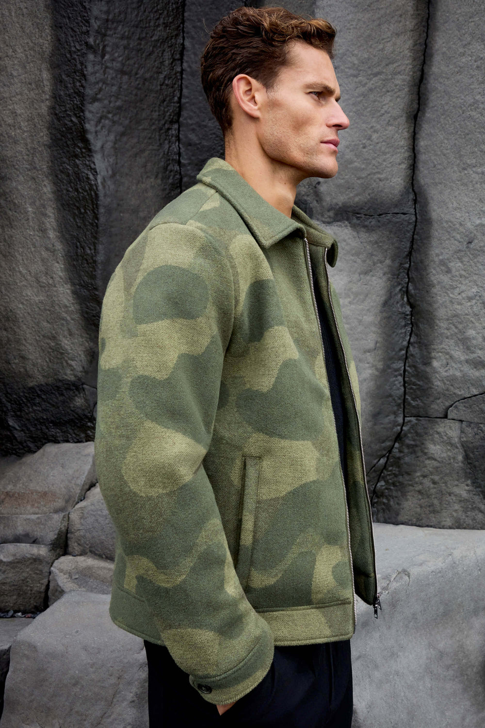 #color_Camo