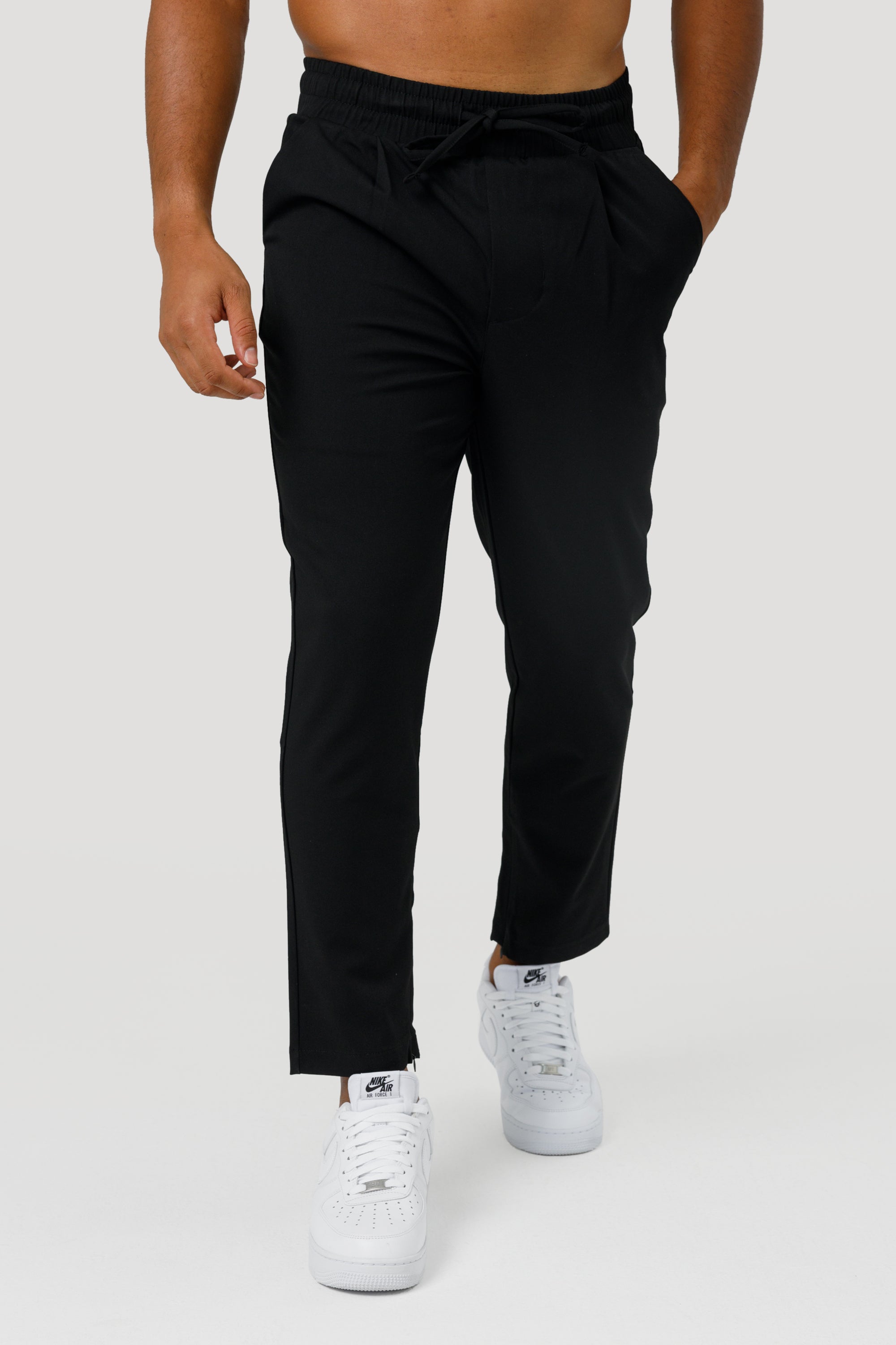 THE ELIO TROUSERS - NOIR